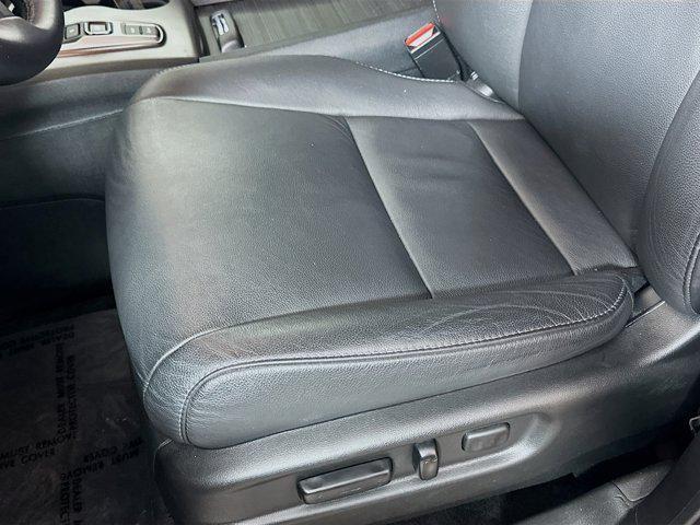 used 2022 Honda Pilot car, priced at $28,760