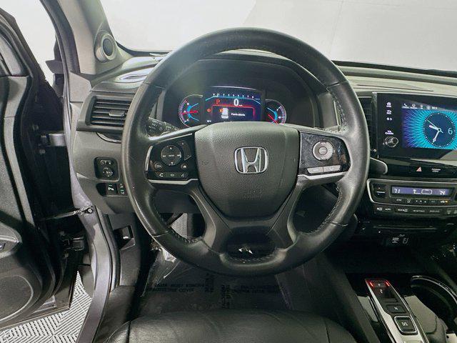 used 2022 Honda Pilot car, priced at $28,826