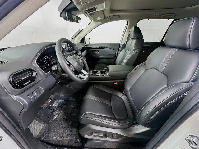 new 2025 Honda Pilot car, priced at $51,235