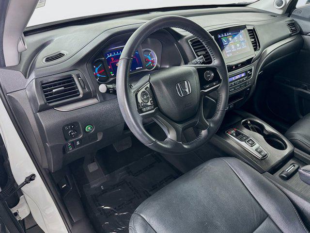 used 2022 Honda Pilot car, priced at $26,919