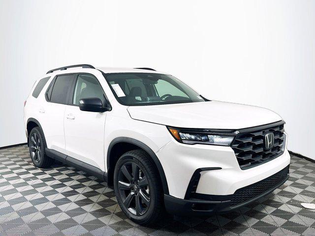 new 2025 Honda Pilot car, priced at $44,080