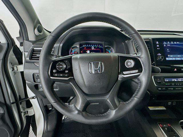 used 2022 Honda Pilot car, priced at $27,569