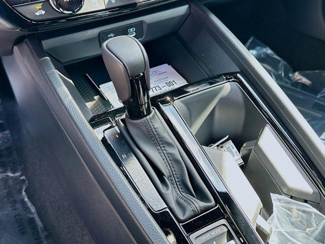 new 2025 Honda Accord Hybrid car, priced at $35,280