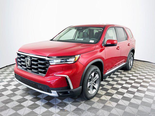 new 2025 Honda Pilot car, priced at $45,135