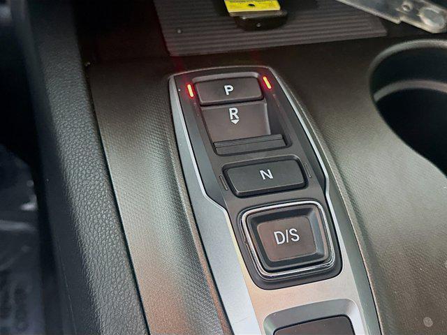 used 2022 Honda Pilot car, priced at $32,130