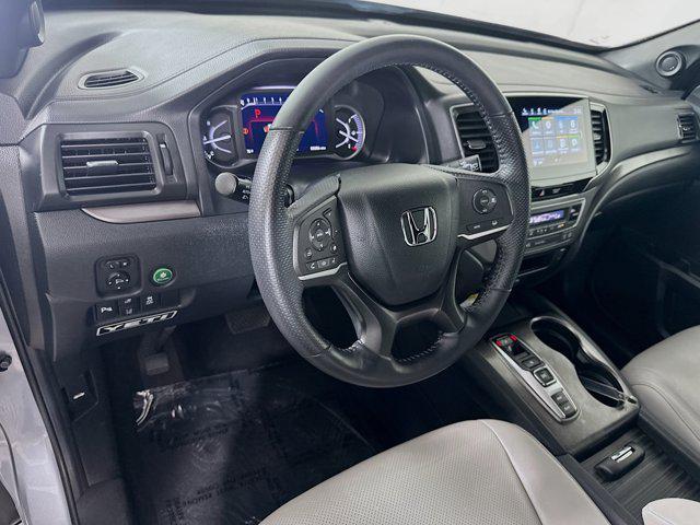 used 2022 Honda Passport car, priced at $25,455