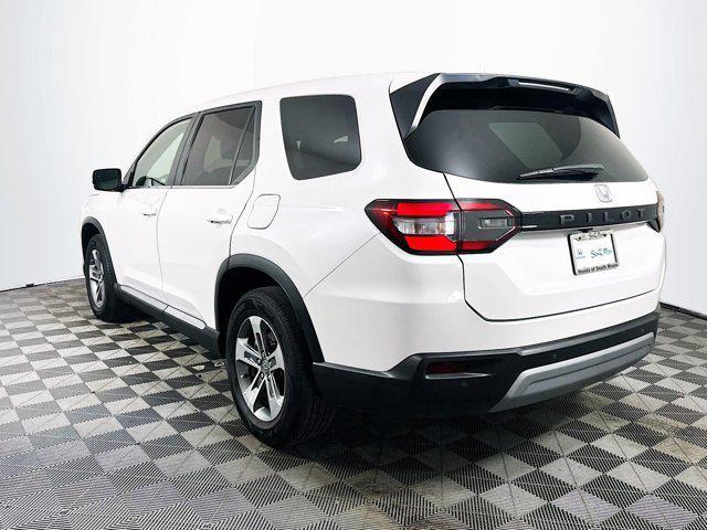 used 2023 Honda Pilot car, priced at $35,499