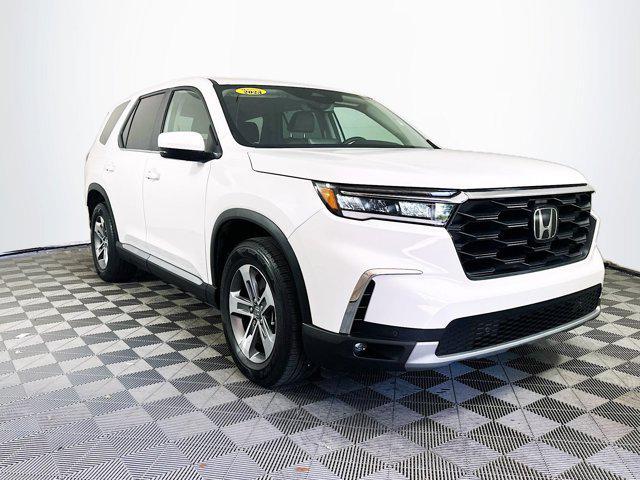 used 2023 Honda Pilot car, priced at $35,499