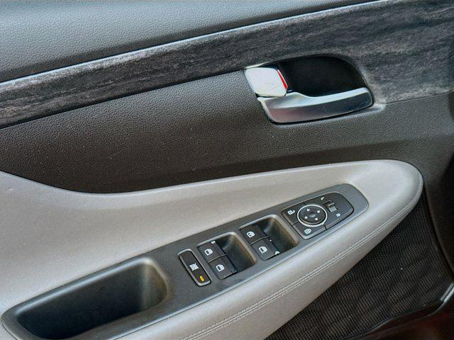 used 2020 Hyundai Santa Fe car, priced at $14,648
