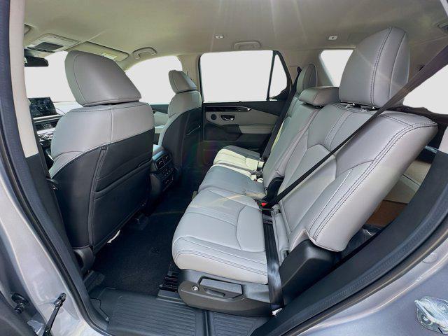 new 2025 Honda Pilot car, priced at $43,025