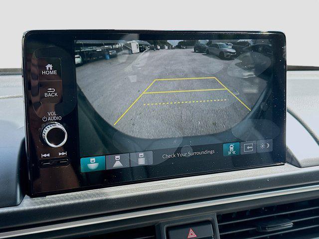 new 2025 Honda Pilot car, priced at $43,025