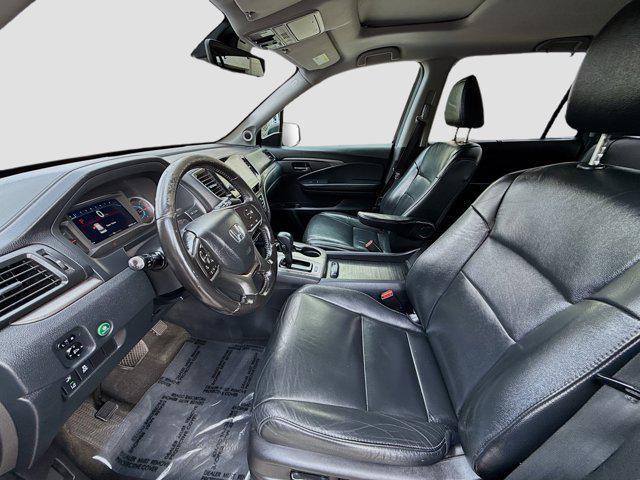 used 2020 Honda Pilot car, priced at $18,114