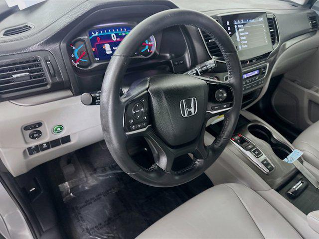 used 2022 Honda Pilot car, priced at $27,609