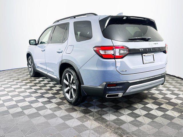 new 2025 Honda Pilot car, priced at $50,505
