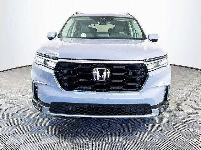 new 2025 Honda Pilot car, priced at $50,505