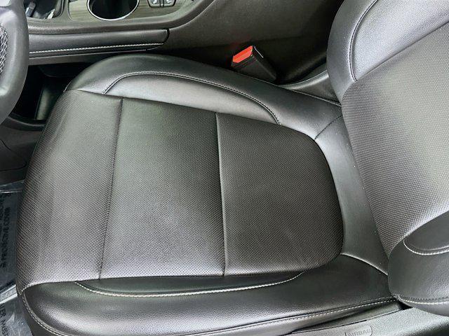 used 2023 GMC Acadia car, priced at $31,422
