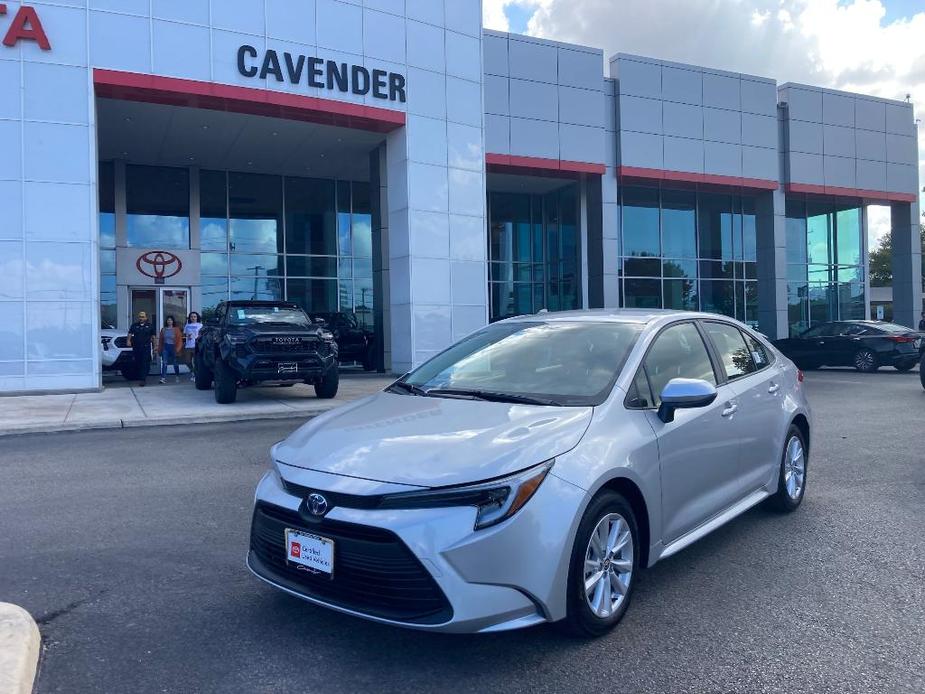 used 2025 Toyota Corolla Hybrid car, priced at $25,692