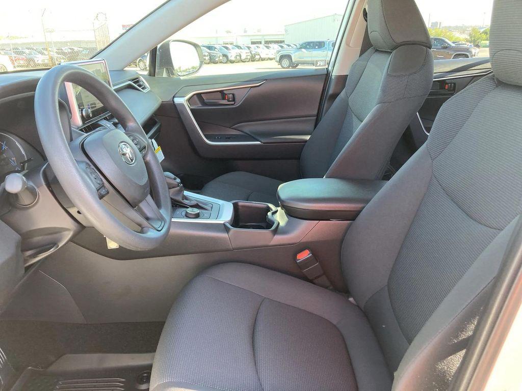 used 2025 Toyota RAV4 Hybrid car, priced at $31,997