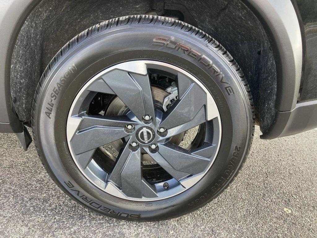 used 2024 Nissan Rogue car, priced at $23,991