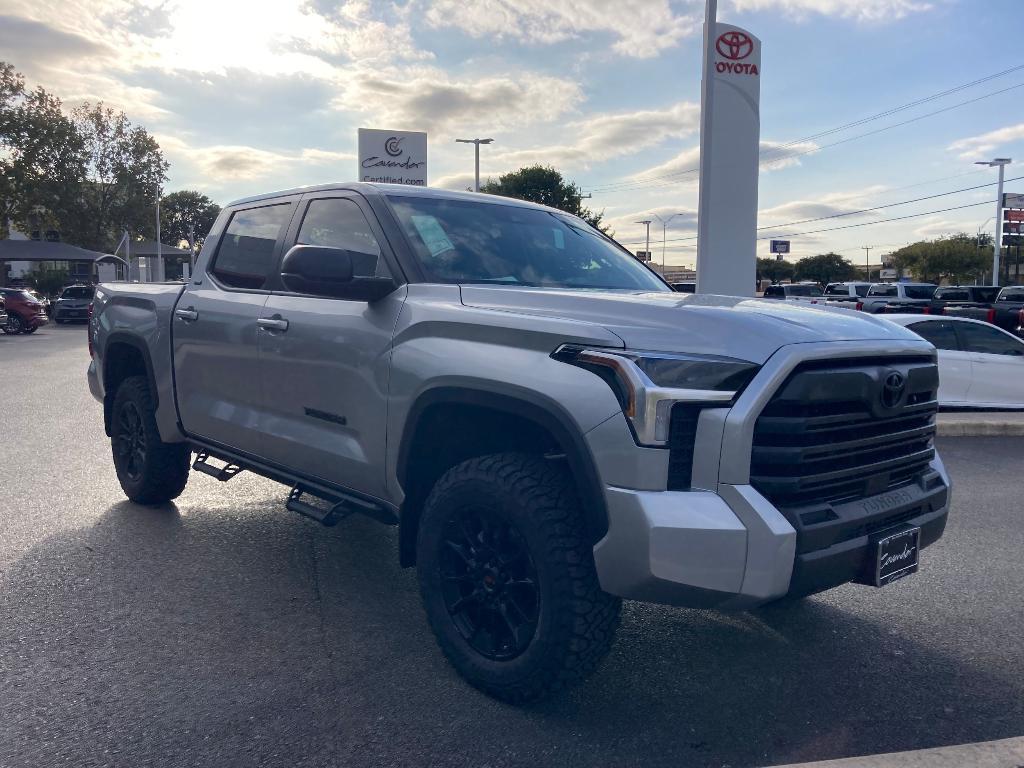 new 2025 Toyota Tundra car