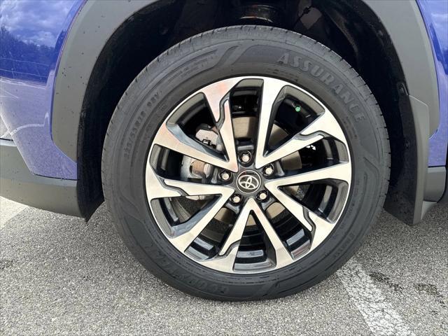 new 2025 Toyota Corolla Cross car, priced at $33,090