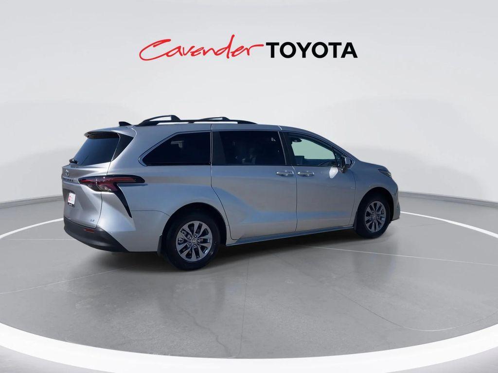 used 2025 Toyota Sienna car, priced at $45,991
