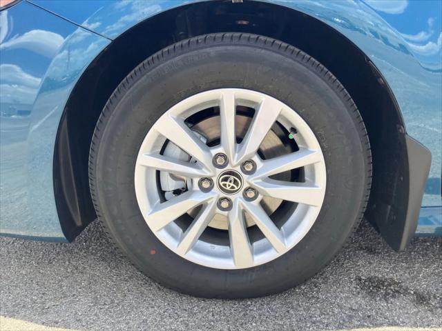new 2025 Toyota Camry car, priced at $32,269