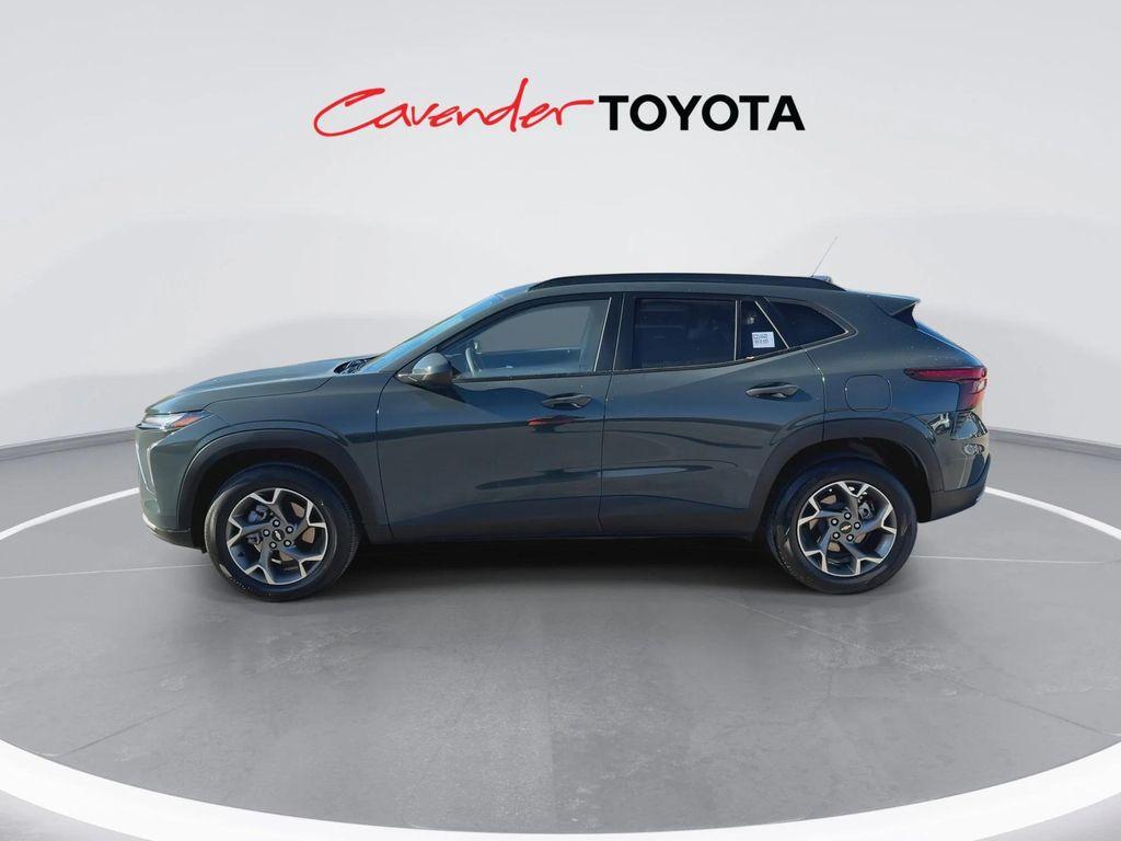 used 2025 Chevrolet Trax car, priced at $20,991