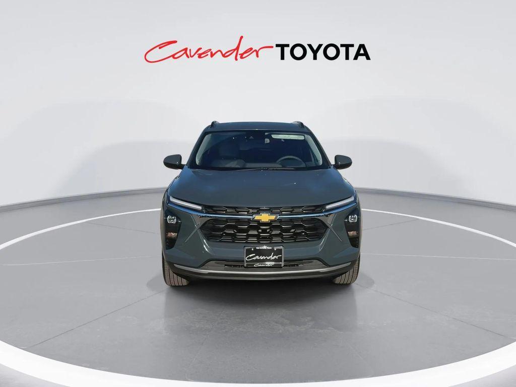 used 2025 Chevrolet Trax car, priced at $20,991