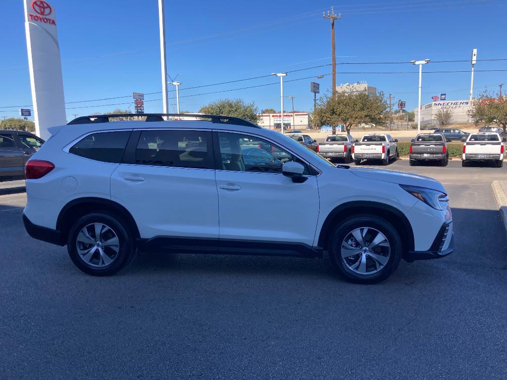 used 2024 Subaru Ascent car, priced at $35,991