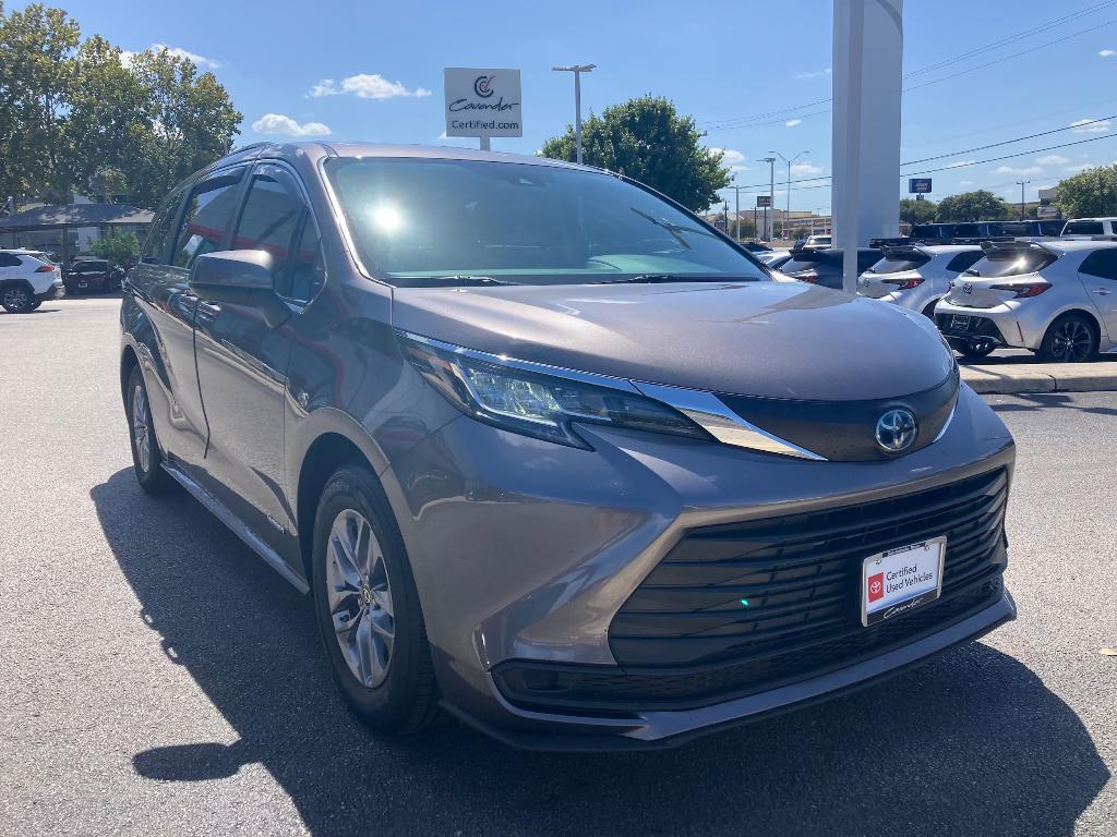 used 2021 Toyota Sienna car, priced at $31,995