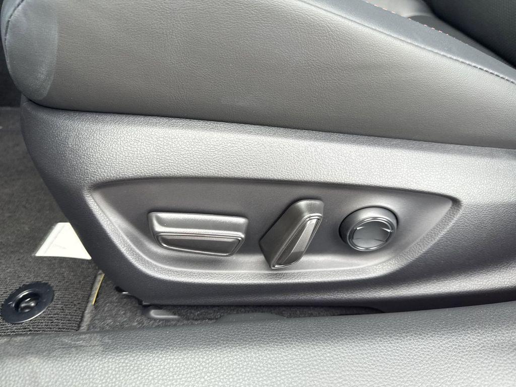 new 2026 Toyota Prius Plug-In Hybrid car, priced at $46,282