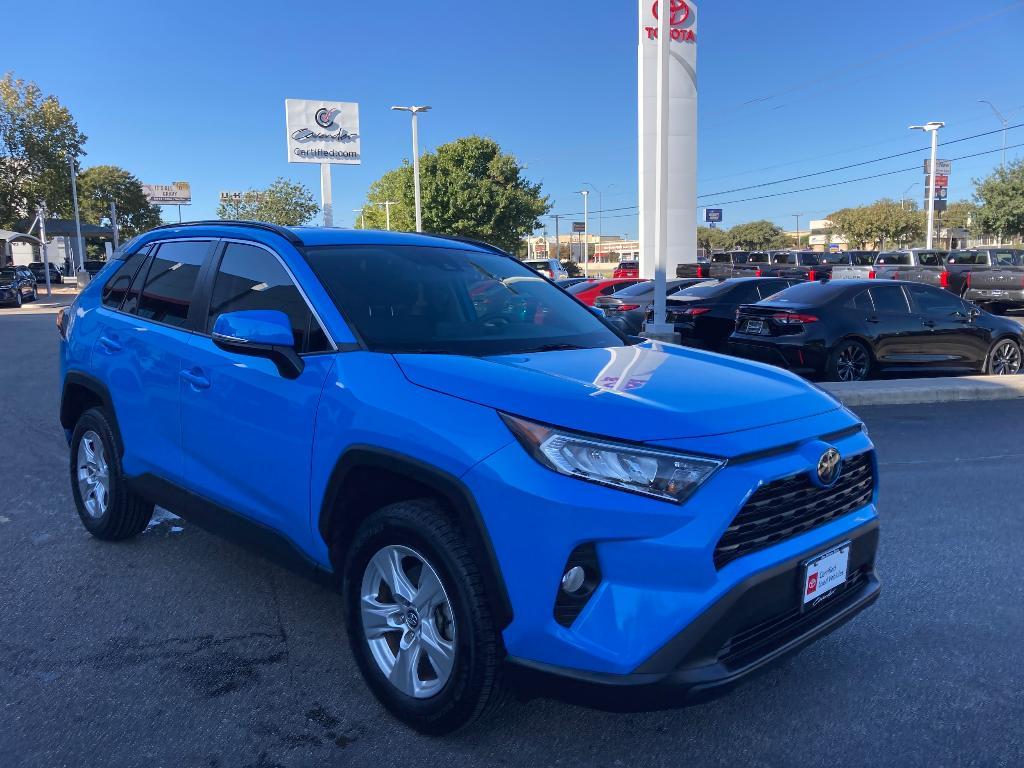 used 2020 Toyota RAV4 car, priced at $25,995