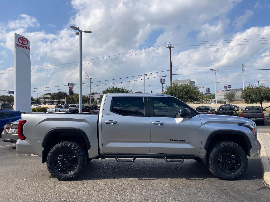 new 2025 Toyota Tundra car