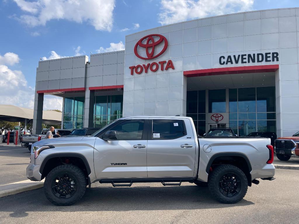 new 2025 Toyota Tundra car