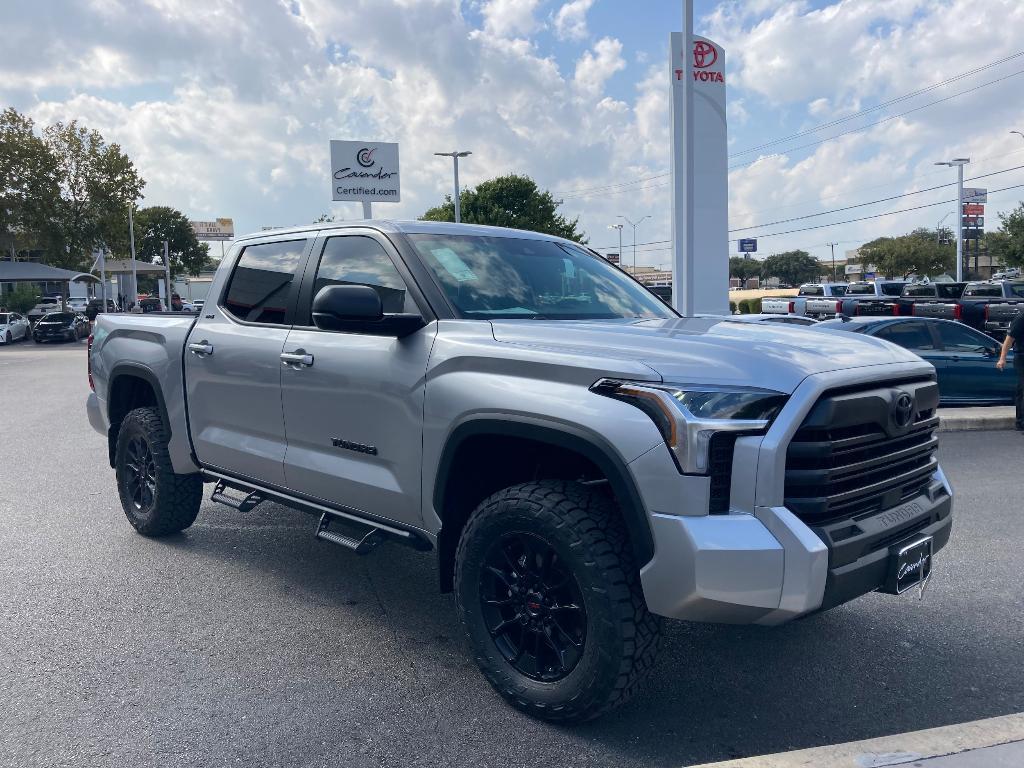 new 2025 Toyota Tundra car