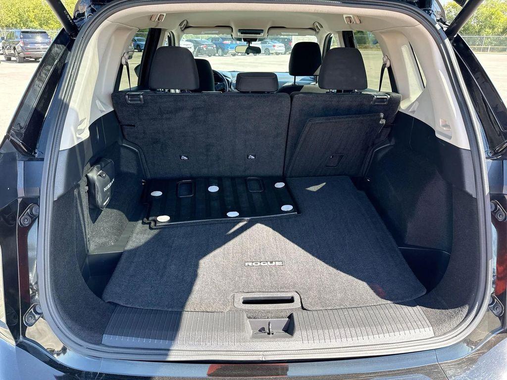 used 2024 Nissan Rogue car, priced at $22,991