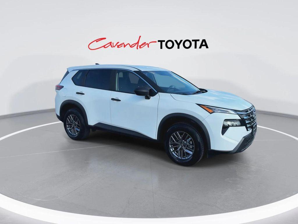 used 2024 Nissan Rogue car, priced at $22,892