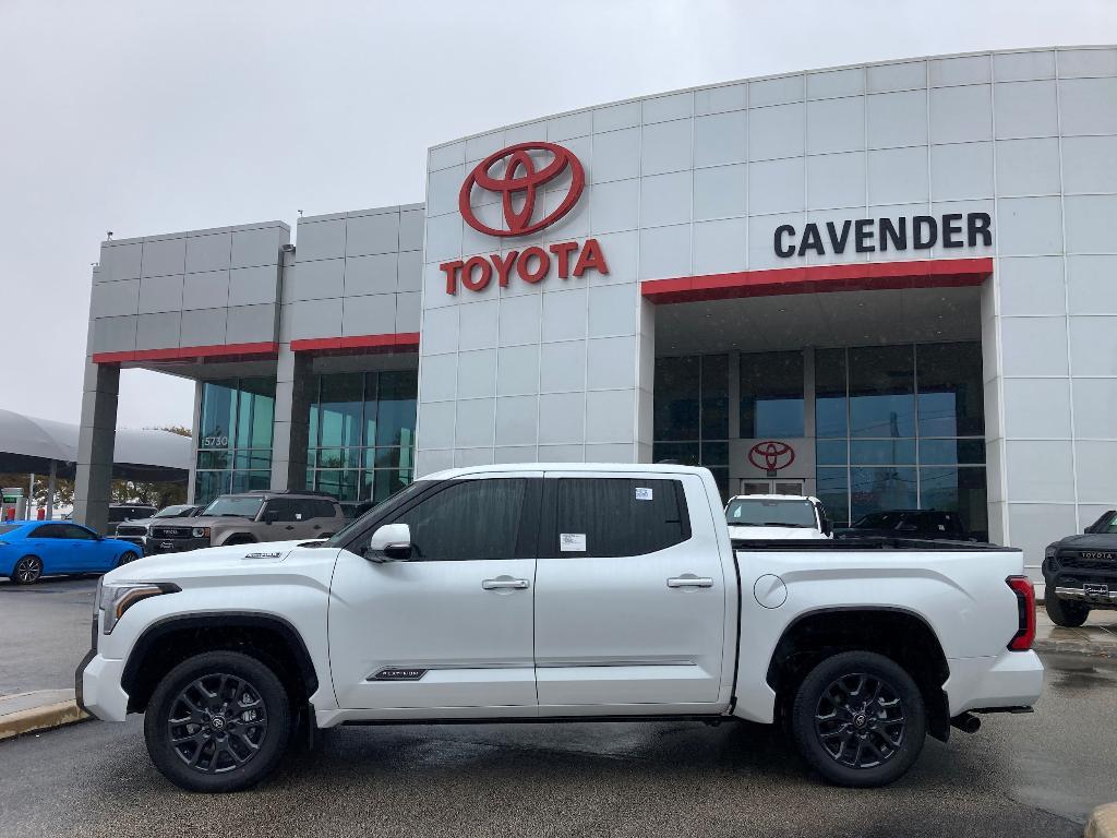 new 2025 Toyota Tundra Hybrid car, priced at $78,764