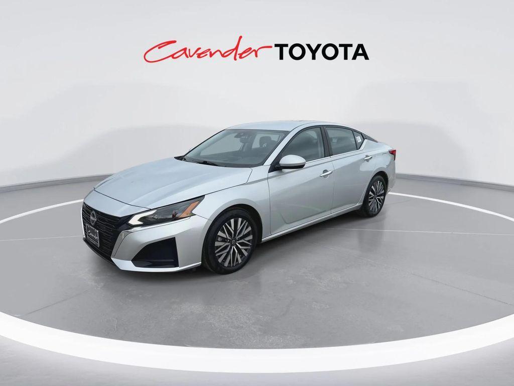 used 2023 Nissan Altima car, priced at $19,991