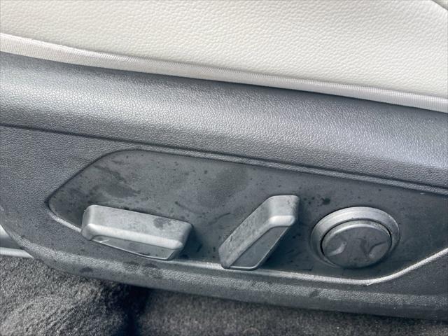 used 2023 Hyundai Elantra car, priced at $21,492
