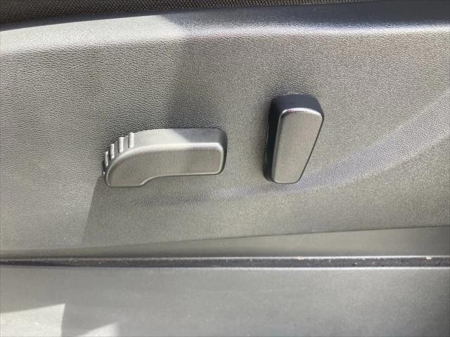 used 2024 Nissan Frontier car, priced at $38,991