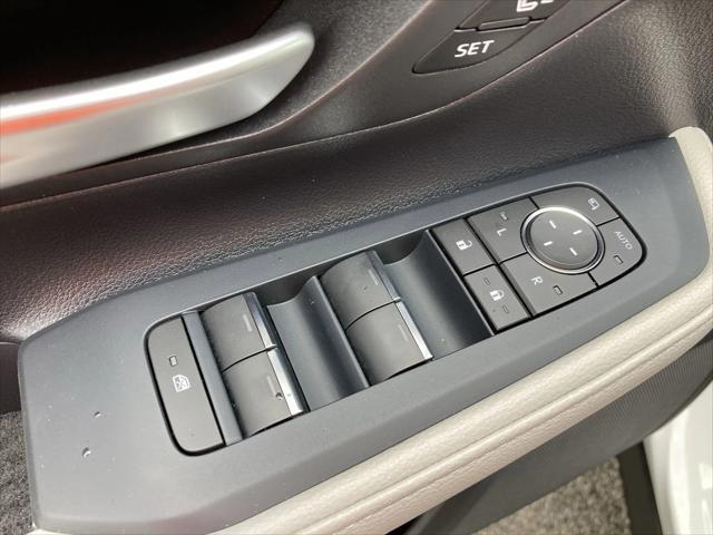 used 2025 Toyota Grand Highlander car, priced at $54,991