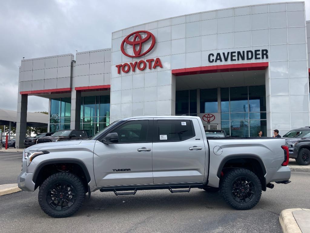 new 2025 Toyota Tundra car