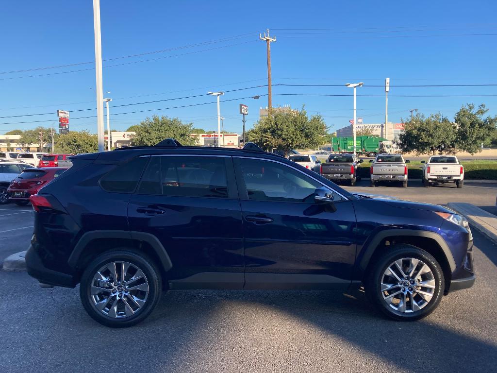 used 2020 Toyota RAV4 car, priced at $26,995