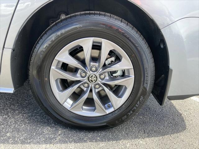 used 2025 Toyota Sienna car, priced at $49,991