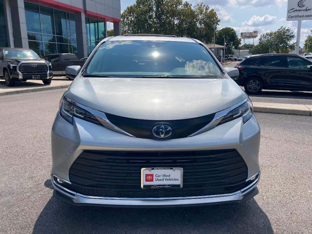 used 2021 Toyota Sienna car, priced at $37,695