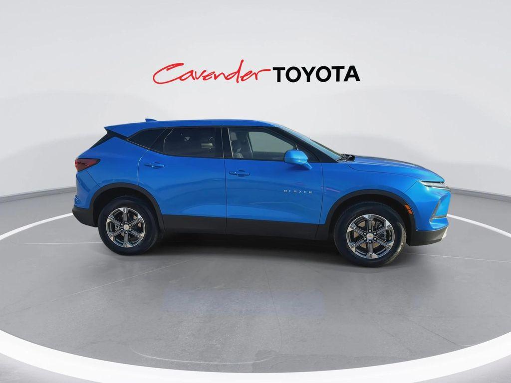 used 2025 Chevrolet Blazer car, priced at $33,991
