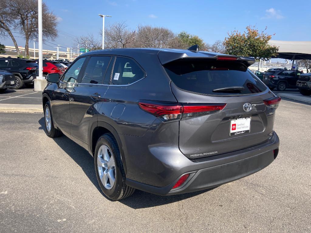 used 2023 Toyota Highlander car, priced at $32,991