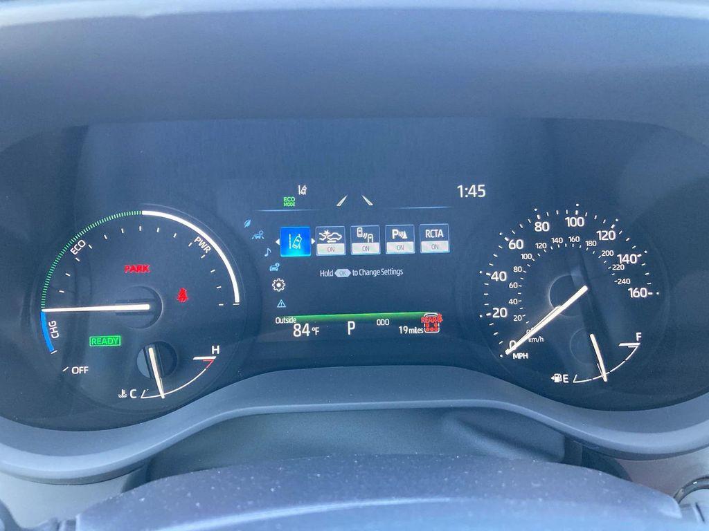 used 2025 Toyota Sienna car, priced at $47,991